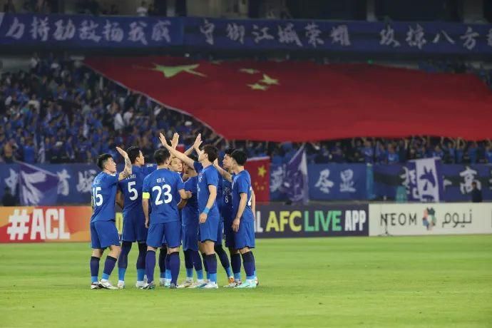 全场比赛结束，国际米兰2-0莱切。